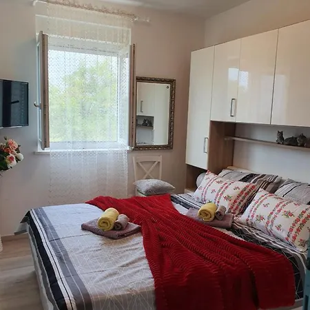 Gabriel Apartment *